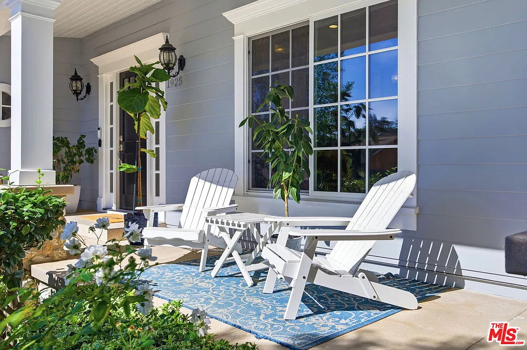 4 bed, 5.5 bath, 3545 sqft, $15,000 — Photo 3