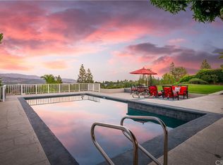 11172 Hunting Horn Dr, Santa Ana, CA 92705