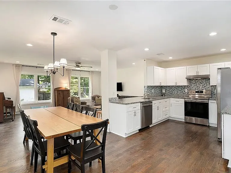 1347 Dorothy Dr — Photo 5