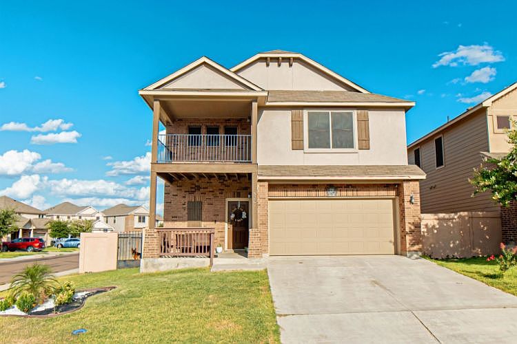1st image of 3201 Hereford Dr