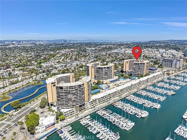 4337 Marina City Dr #149 — Photo 36