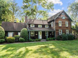 218 Grumman Ave, Norwalk, CT 06851