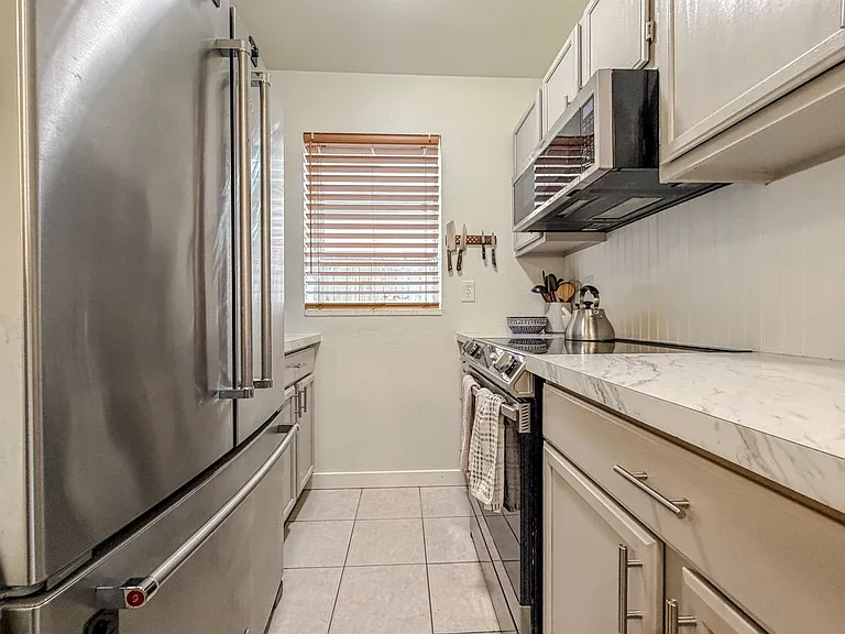 10319 Midvale Ave N #A — Photo 4