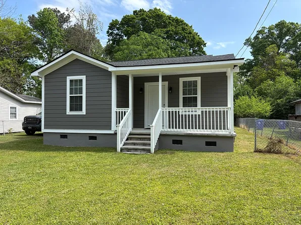 5040 Butler St, North Charleston, SC 29406