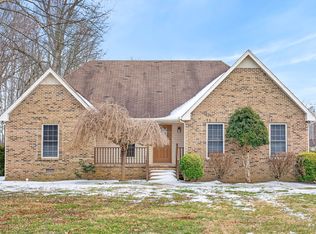 108 Deerfield Dr, Springfield, TN 37172