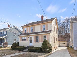 99 N Summer St, Adams, MA 01220