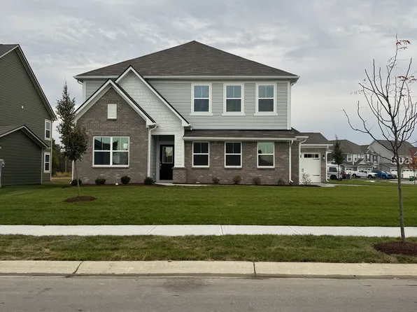 7451 Fallsworth Dr, Avon, IN 46123