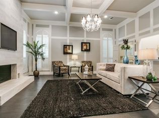 17807 Lost View Rd, Dallas, TX 75252