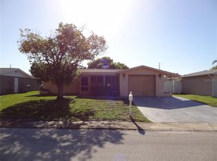 9530 Rainbow Ln, Port Richey, FL 34668