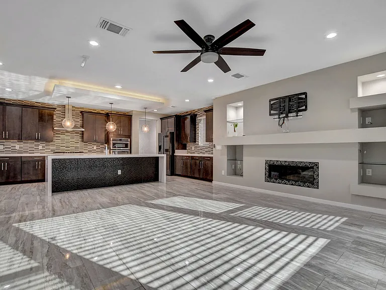 6005 Andezano Dr — Photo 13