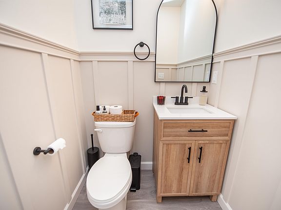 4th image of 430 Bud Farmer Pl