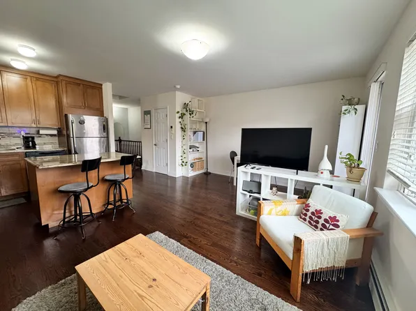 24-14 23rd Avenue image 2 of 13