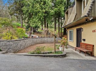 407 Dartmoor Dr, Coquitlam, BC V3K5V3