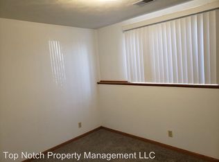 201 9th Ave APT 4, Durant, IA 52747