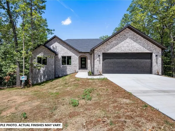 15 Cherhill Dr, Bella Vista, AR 72714