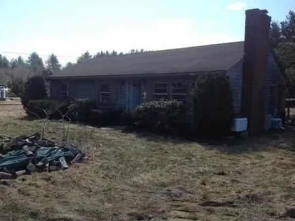 159 Center St, Plympton, MA 02367