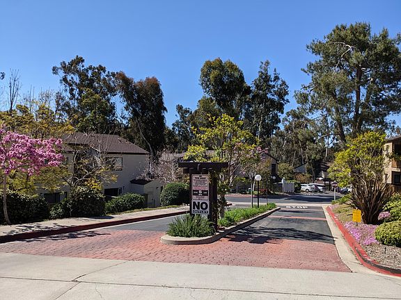 2nd image of 9829 Caminito Marlock APT 42