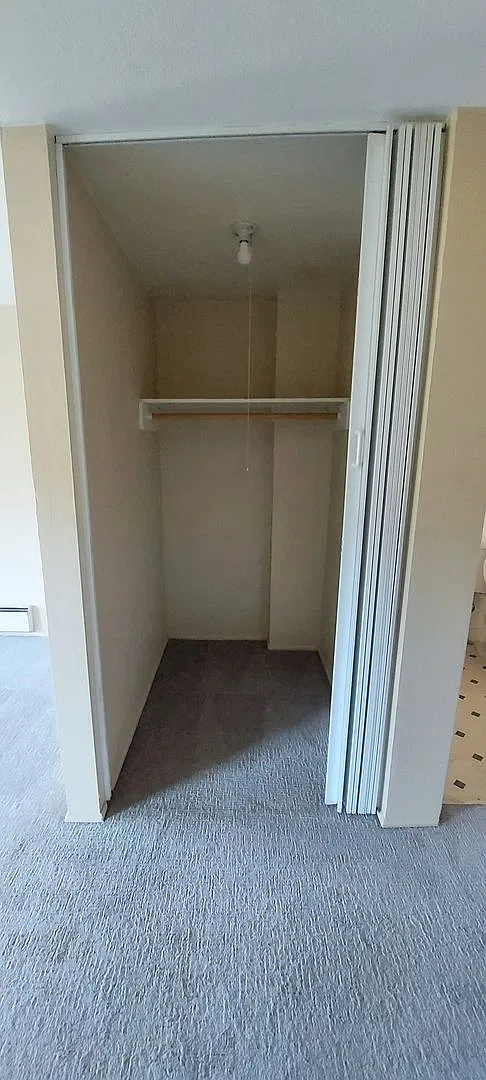 Westwinds Apartments — Photo 3