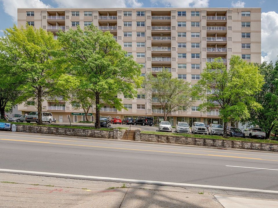 1st image of 3415 W End Ave #904