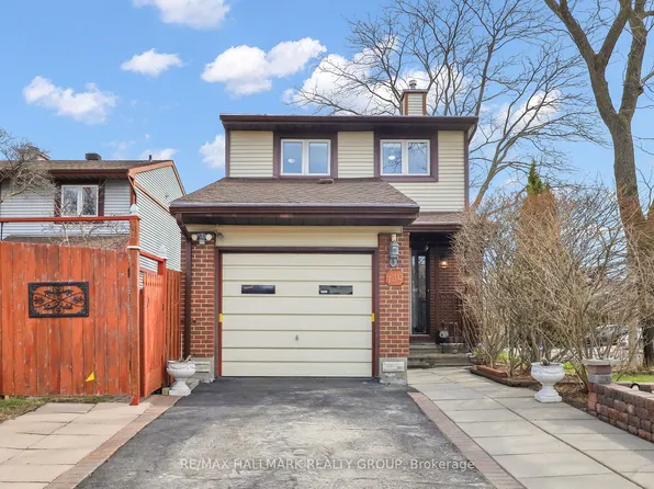 730 Malibu Ter, Ottawa, ON K2C 3V1