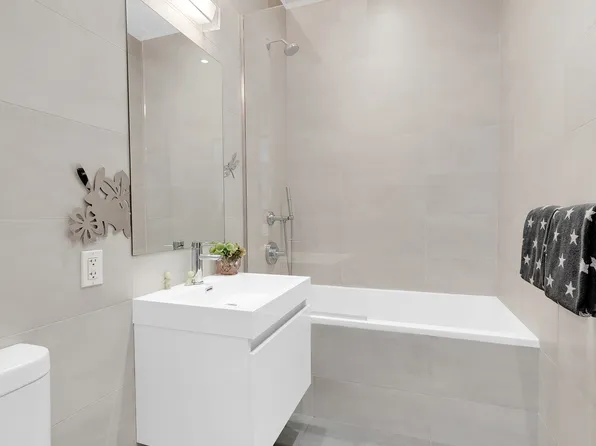 129 5th Avenue 601 image 12 of 13