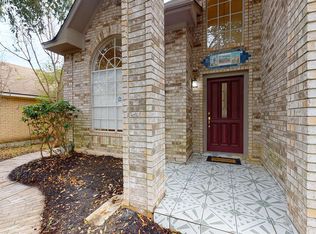 5207 Cabin Lake Dr, San Antonio, TX 78244