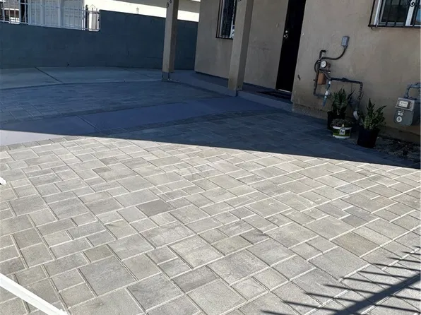 1314 W 92nd St, Los Angeles, CA 90044