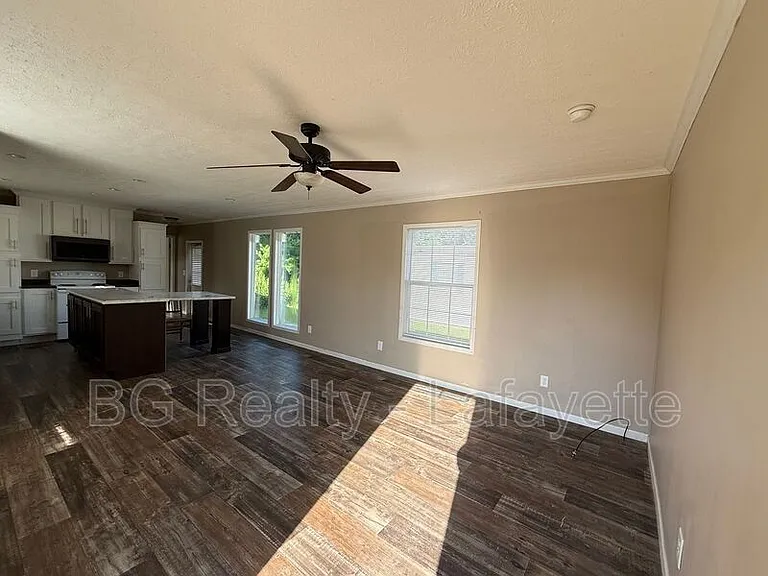 290 Gulino St — Photo 5