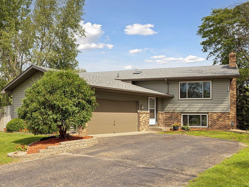 1st image of 6824 Candlewood Cir N