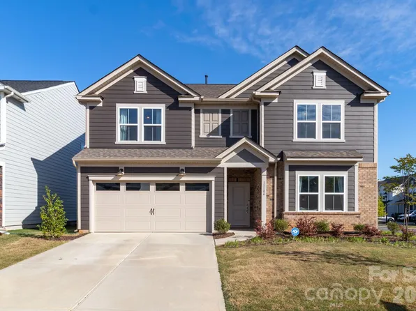 11104 Godwit Ln, Charlotte, NC 28278