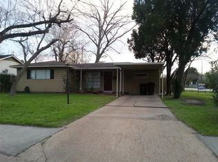 6539 Underhill St, Houston, TX 77092