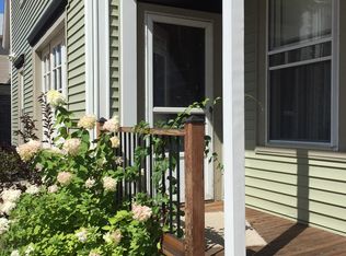 115 Pleasant St APT 1, Auburn, ME 04210