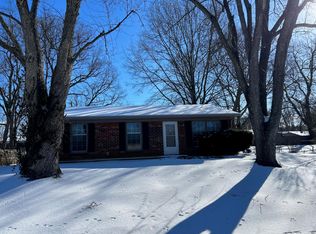 2306 Shannon Rd, Paris, KY 40361