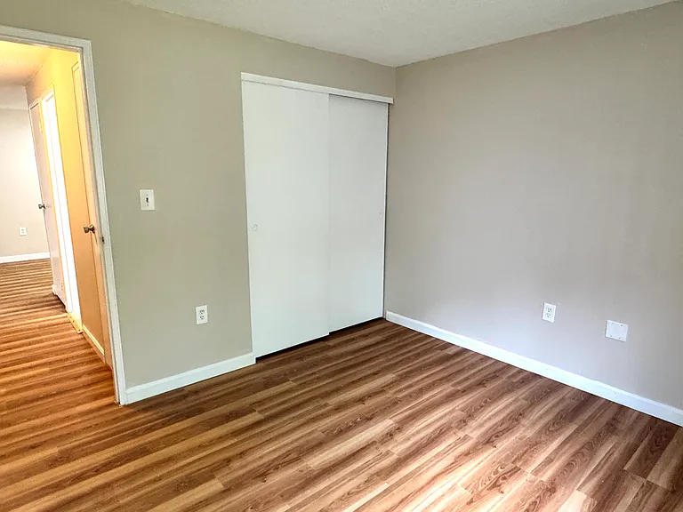 7 Village Rock Ln #3 — Photo 10