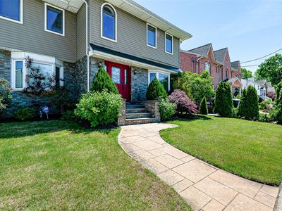 3 Grant Avenue, Albertson, NY, 11507