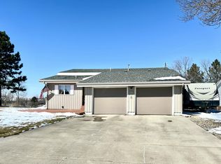 1313 Edgewater Dr, Pierre, SD 57501