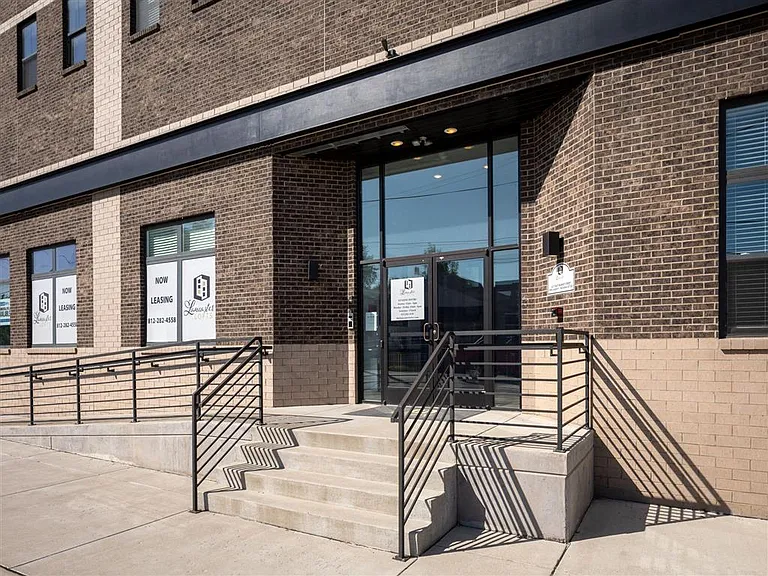 Lancaster Lofts — Photo 10