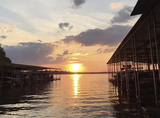 231 Green Harbor Rd APT 122J, Old Hickory, TN 37138