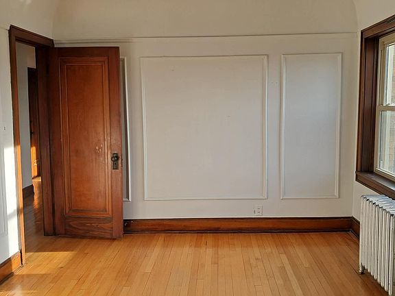 5th image of 1809 E Lake Bluff Blvd APT 302