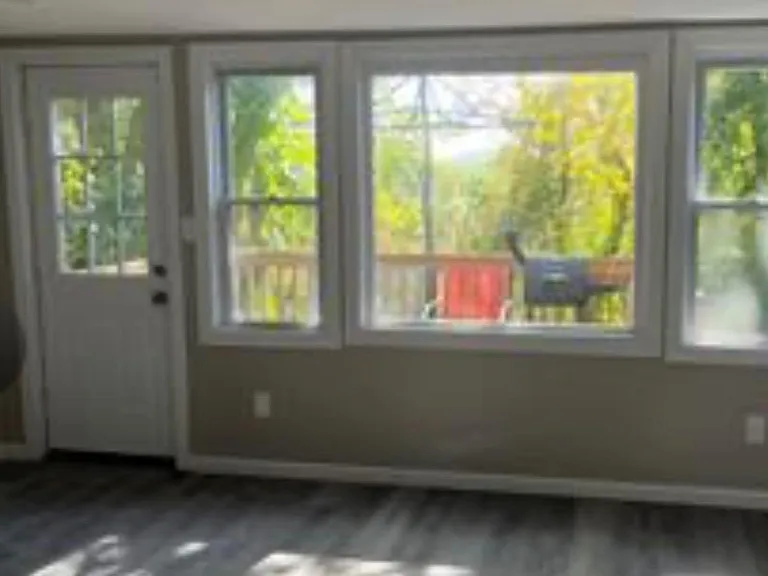 37 Roosevelt St — Photo 5
