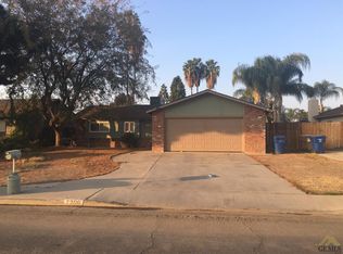 7208 Cedarcrest Ave, Bakersfield, CA 93308