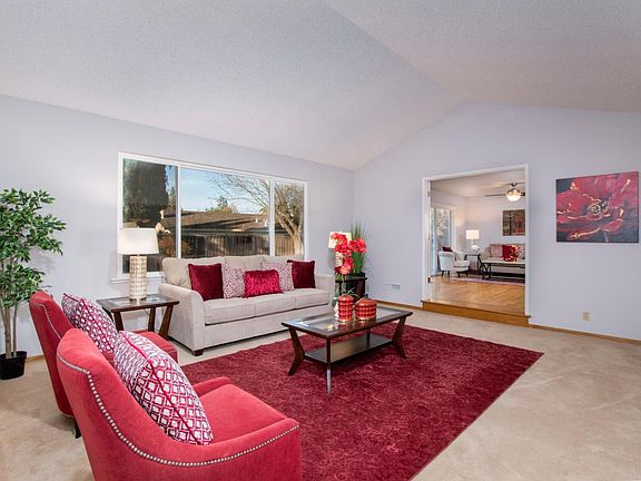 4th image of 508 Mansfield Dr