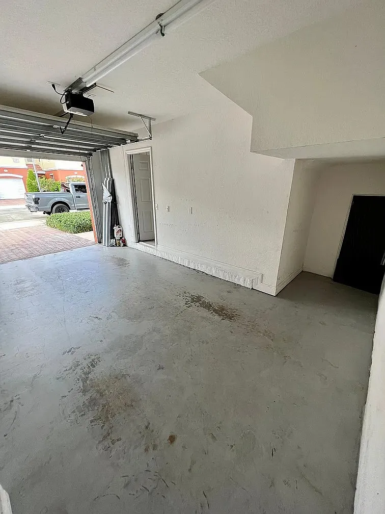 Central Stuart Townhome- Vilabella Community in the Center of Stuart! — Photo 3