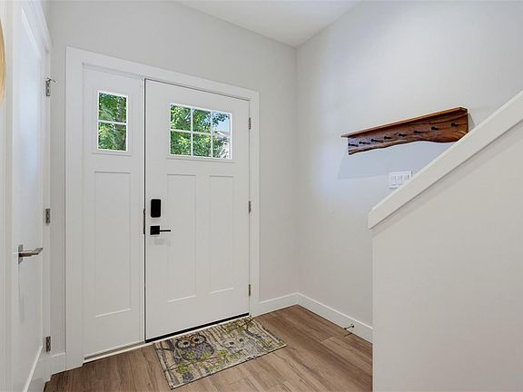 2nd image of 6717 Ayre Rd #106
