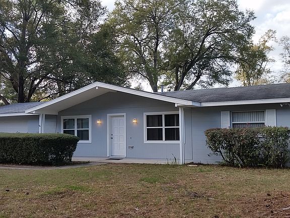 3rd image of 2148 NW 28th Pl