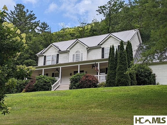 2nd image of 2888 Mill Creek Road