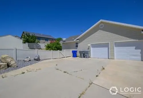 3987 S Lake Mountain Dr #DOWNSTAIRS Photo 1