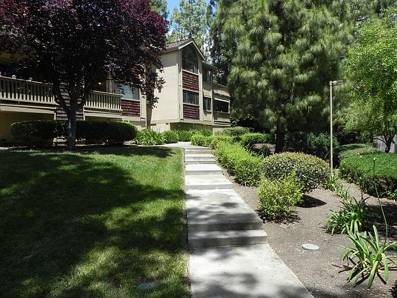 2nd image of 16928 Sorrel Way