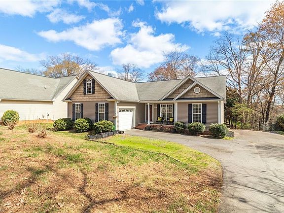 2nd image of 3525 Transou Rd