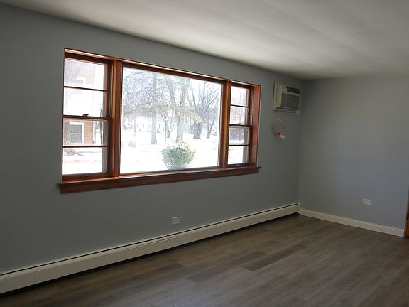 3rd image of 16 2nd St APT B